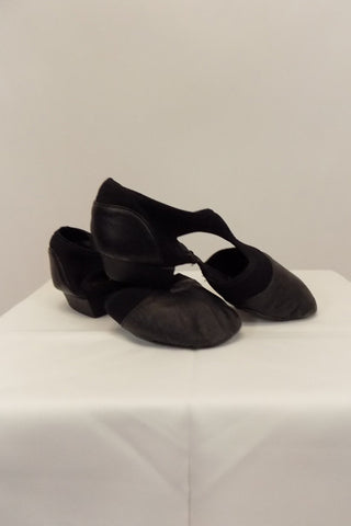 Jazz Shoe Capezio Pedini Slip-On Buckless Black Leather Size 8
