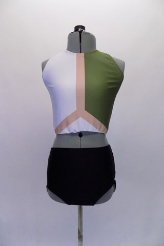 Inked “Modern” tank style crop top in “Moss” colour with white and beige accents, is accompanied by black briefs. Front