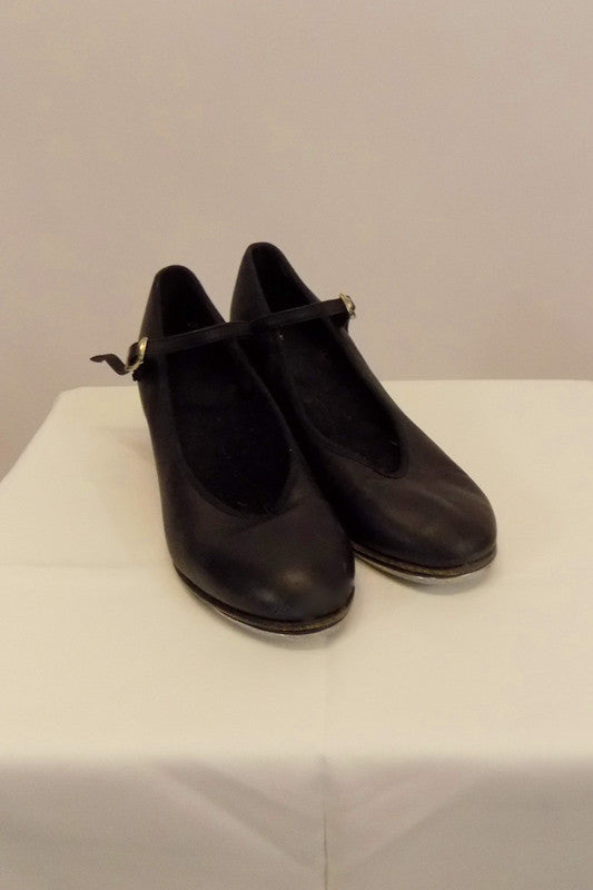 Tap Shoe Capezio Black Junior Footlight 7M Character Style 1.5" Heel.Size 7M