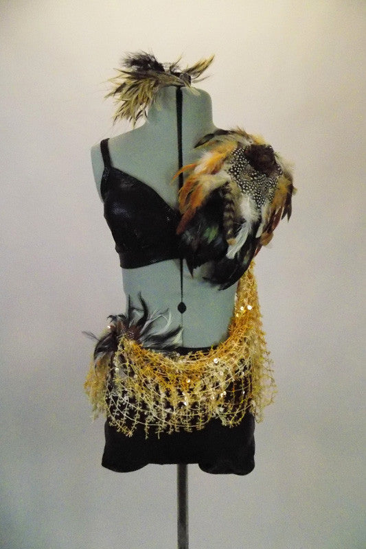 Wild 2-piece bird themed costume is black shorts & bra with large feather embellishment, linked by gold knit-mesh cascading scarf & feather hip accent. Comes with feather hair accessory. Front